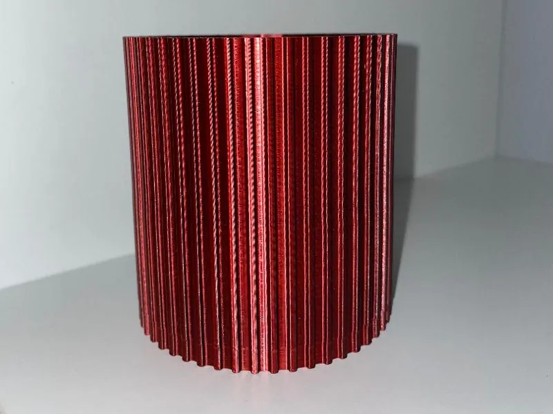 ROUND PLANTER VERTICAL LINES