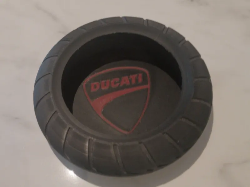 PNEUMATICO_MOTO_VASSOIO_DUCATI