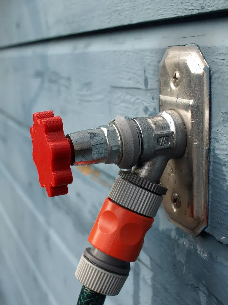 Water Handle water_handle by user_3846318659 - MakerWorld