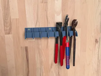 Heavy Duty Plier Wallmount 7x 