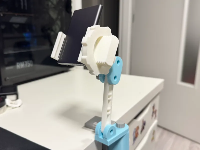 Adjustable Phone Holder With Table Clamp