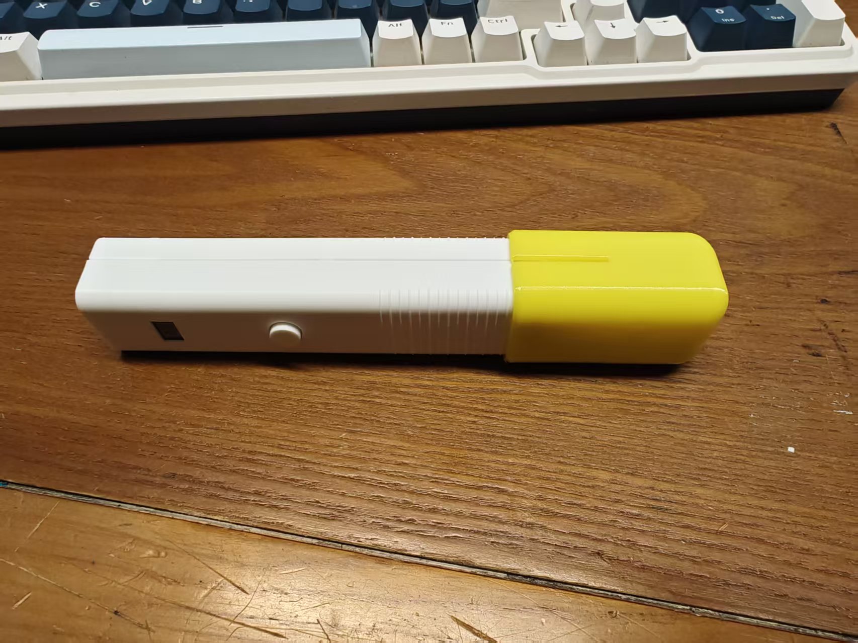 Miniatura 2 del modelo 3D 超声波切割刀外壳