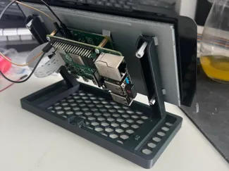 Stand for Raspberry Pi 7-in Touch Display