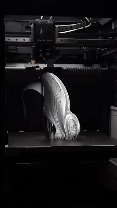 Formism Arc Package - Sneaker view 3