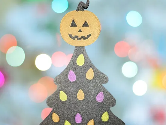 Vintage Style Halloween Display Tree