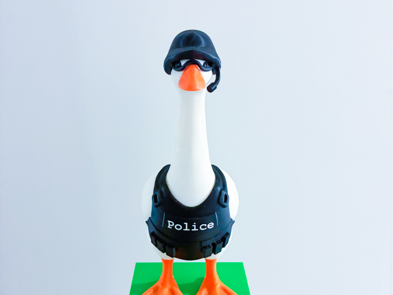 Tactical Desk Goose Gear - 1
