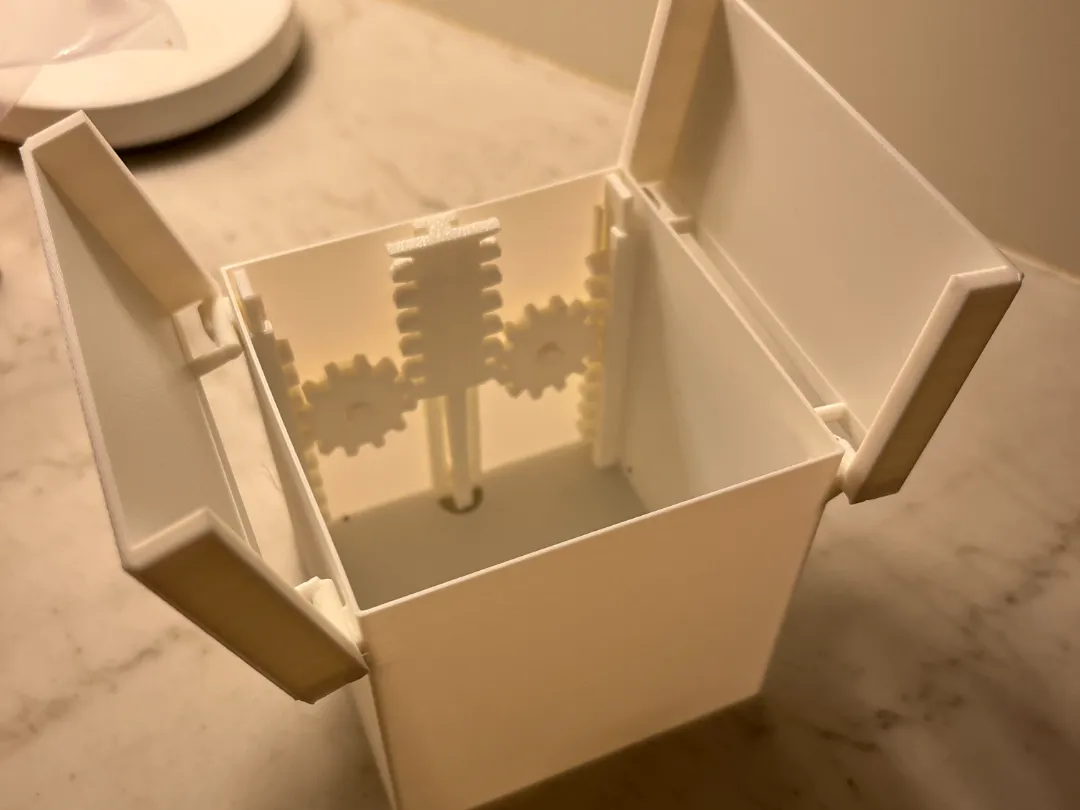 Boîte cadeau mécanique à engrenages, à peindre
