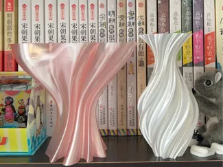 八角旋转花瓶