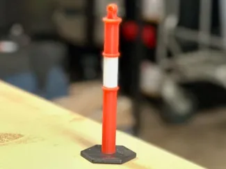 1/10 scale road work traffic bollard