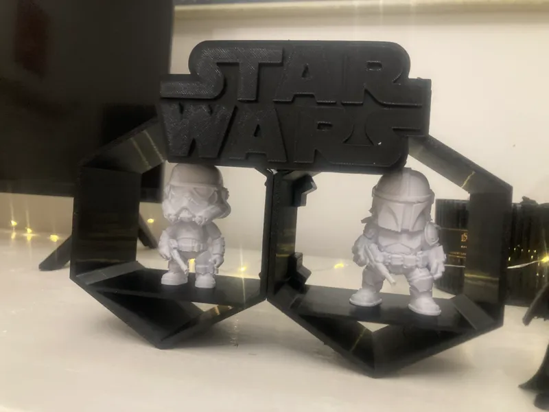 espositore ad esagoni  espositore Star Wars