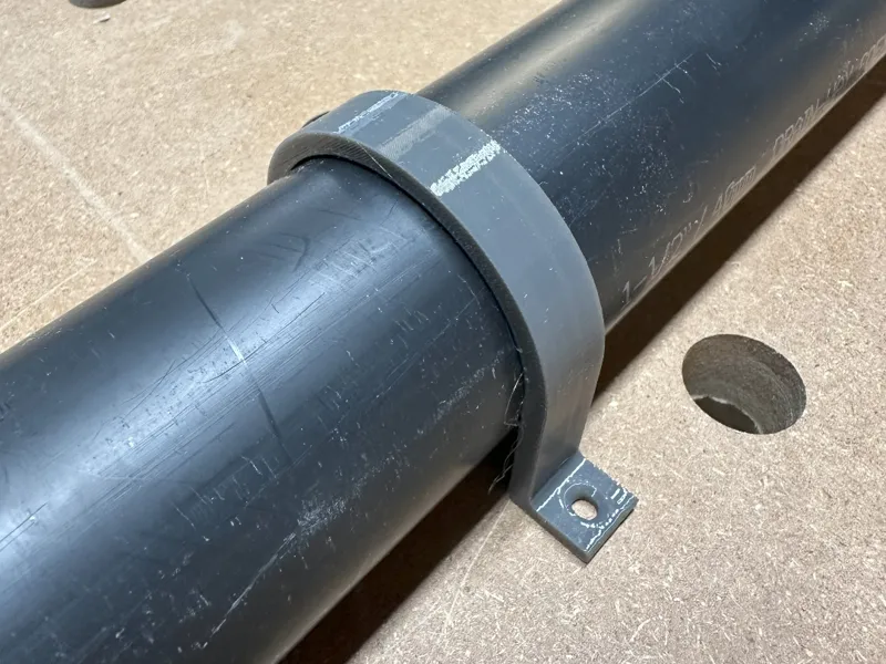1.5" (48.5mm) Pipe Strap