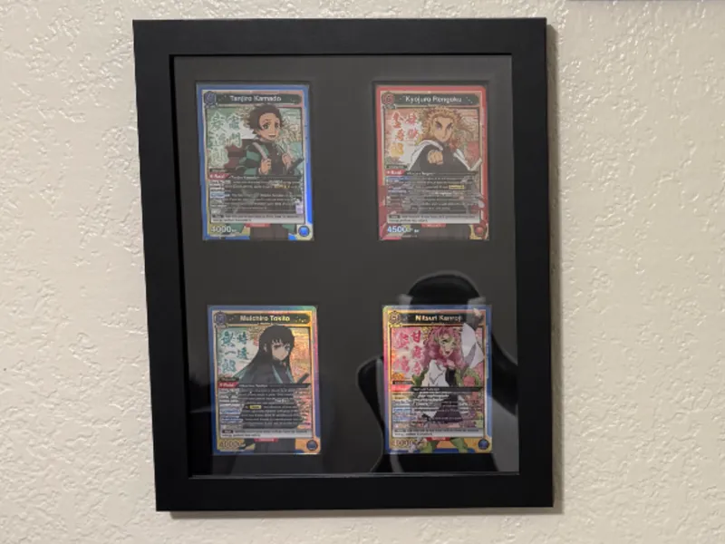 8”x10” Trading Card Display (4 Card)