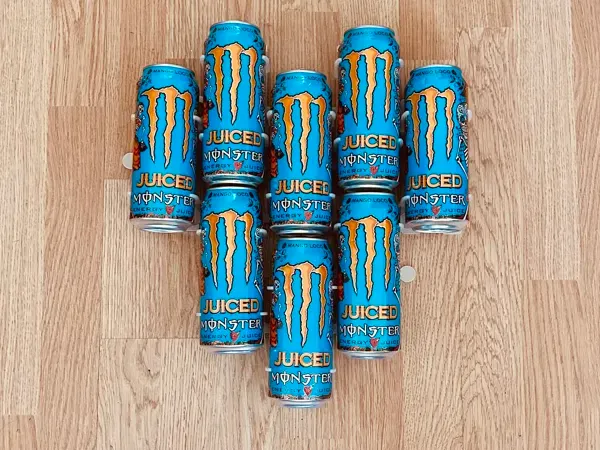 Cans wall mount - Heart shape |Teenager room decor