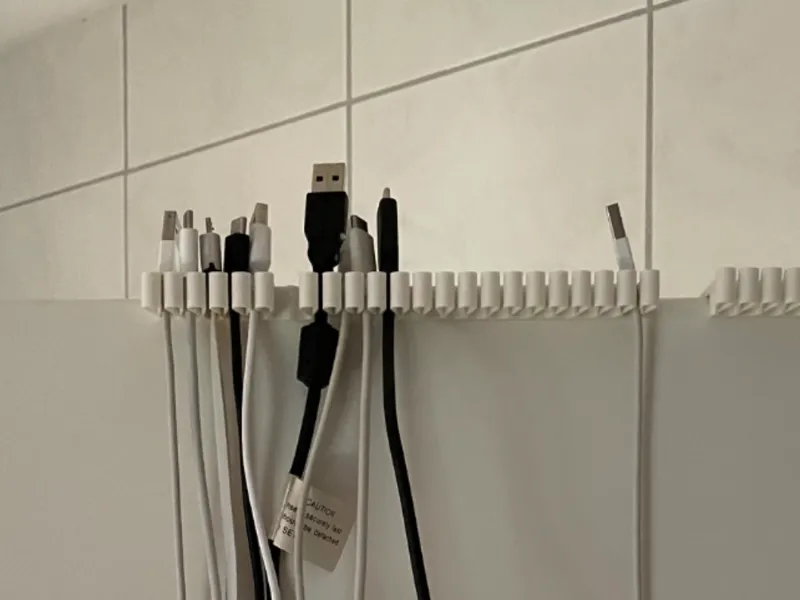Cable Door hanger clip bar (21 slots)