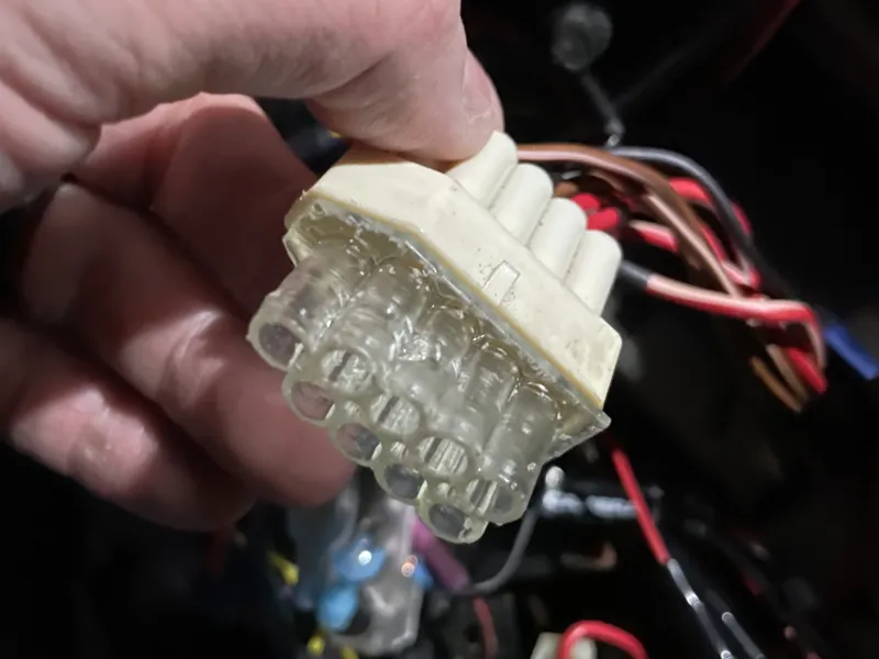 DMC Delorean Door Module Connector Replacement