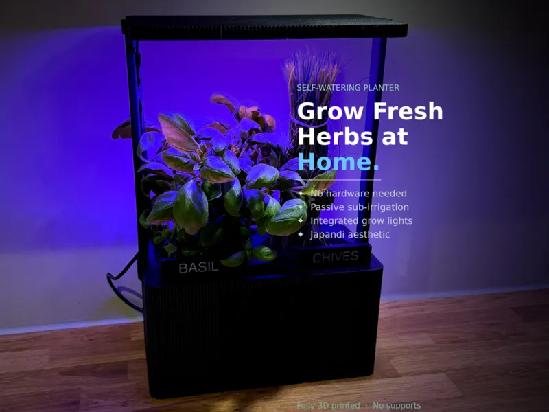 Self watering planter