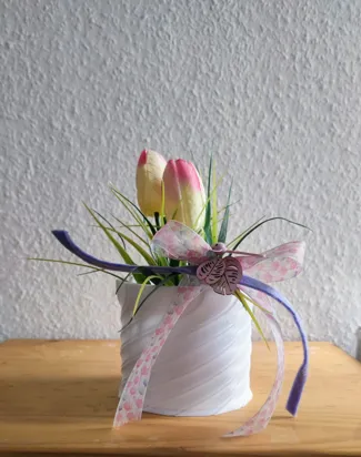 Spiral plant pot