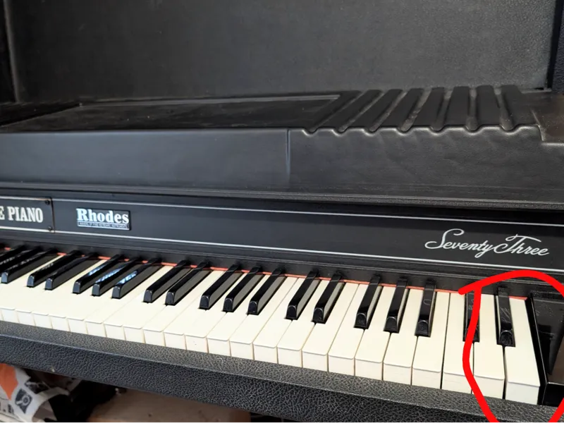 rhodes stage piano mark 2 e key