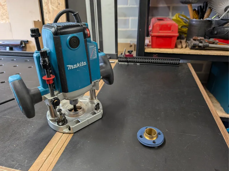 Copy Ring Guide Bushing Adapter for Makita Routers