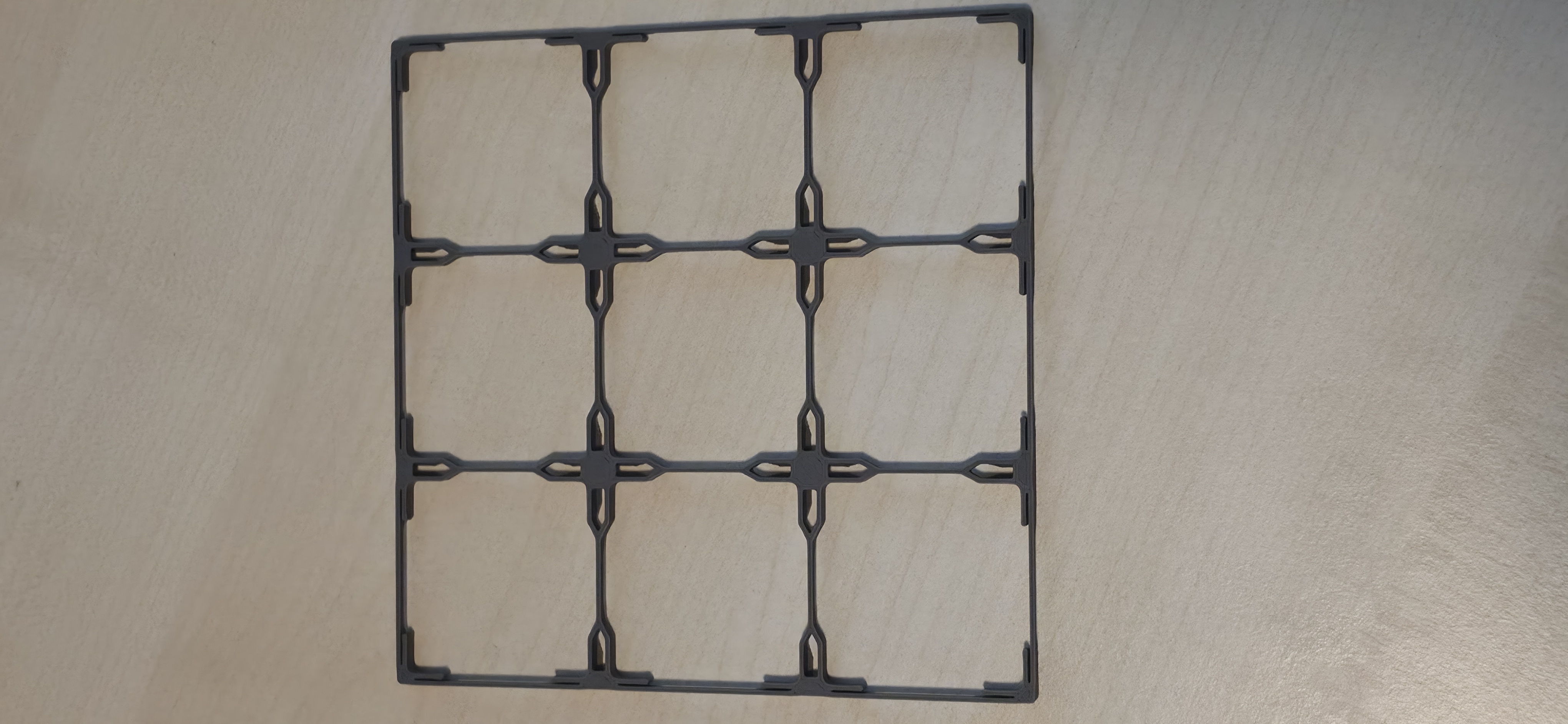 Miniatura 2 do modelo 3D FeatherGrid - UltraLight Gridfinity base generator