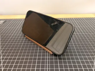 Basic iPhone Stand (iPhone 10-17)