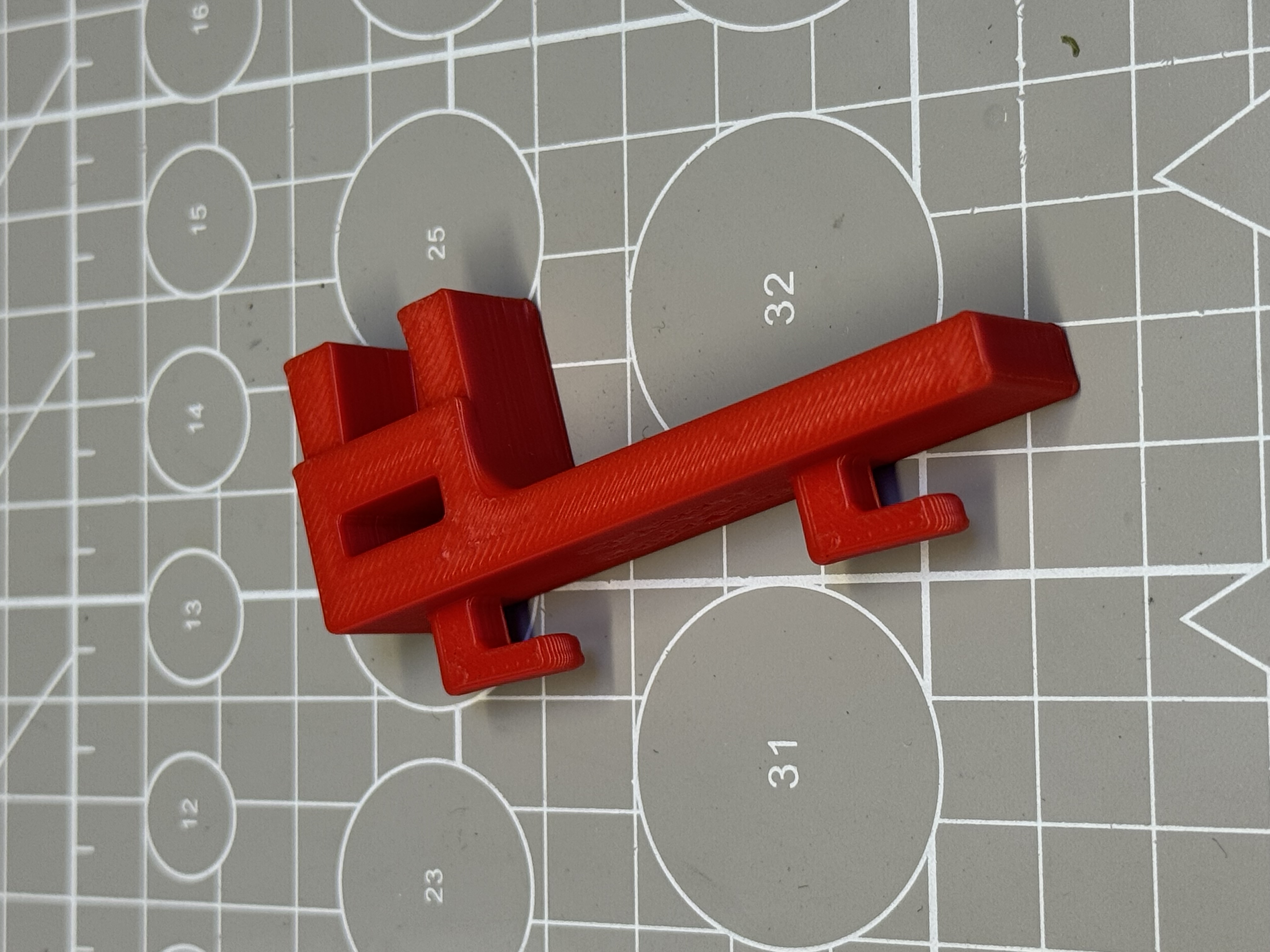 Miniatura 6 do modelo 3D 【更新第三代】洞洞板工作灯，增加多种配件，角度可调，工作氛围拉满