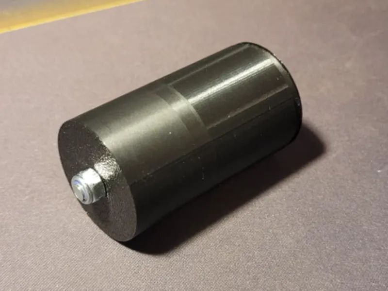 2x AA to D size Battery Converters Adapter