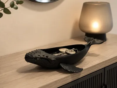 Whale Dish