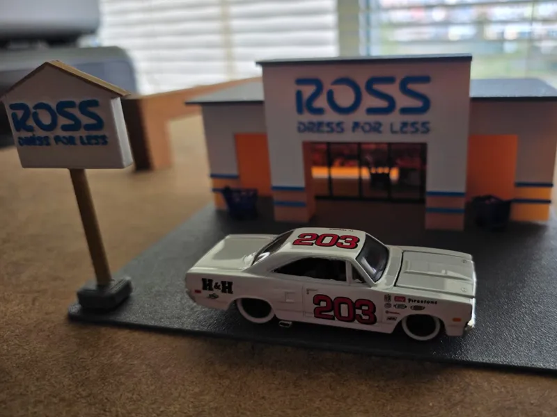 Ross US Store - Diorama