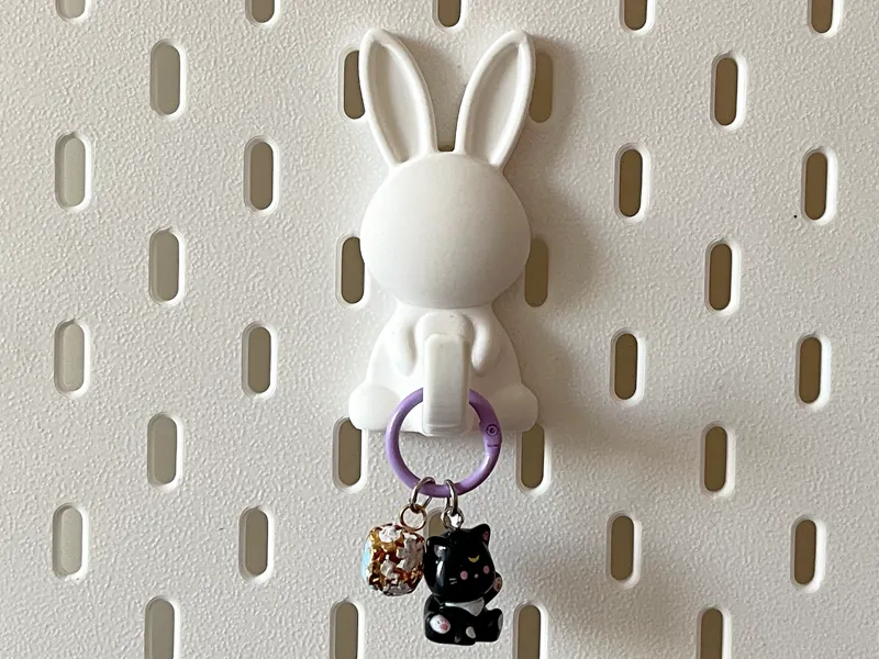 Minimalist rabbit hook for IKEA Skadis