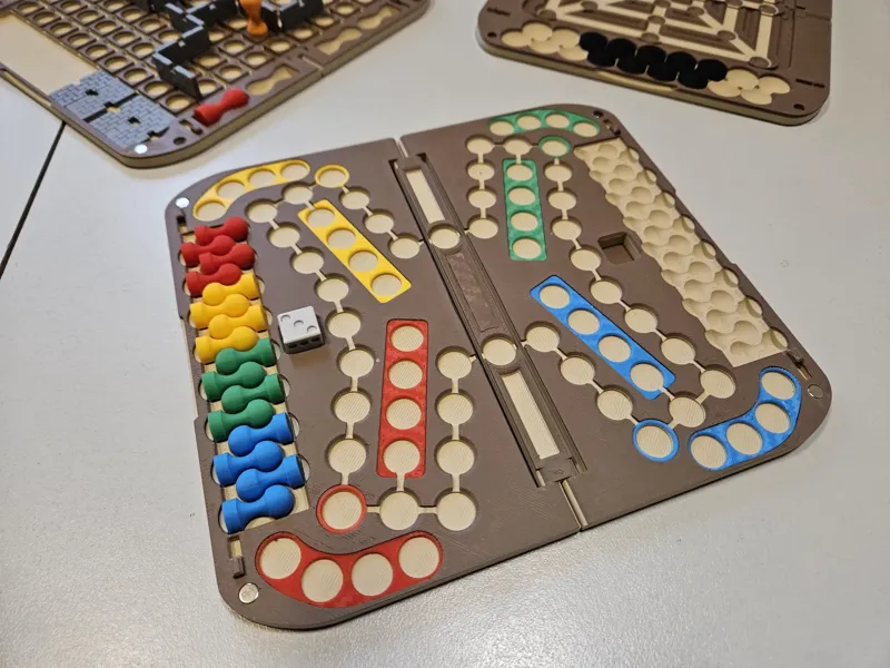 Ludo Compact