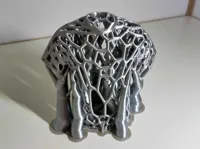 Buste t-shirt façon voronoi — photo 4