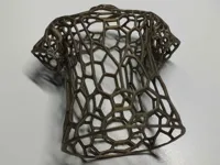 Buste t-shirt façon voronoi — photo 3
