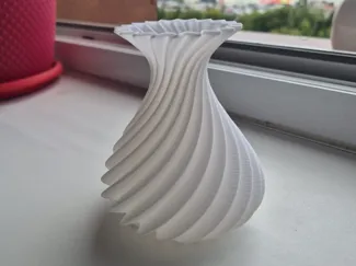 Elegant Mini Restaurant Vase - High Quality