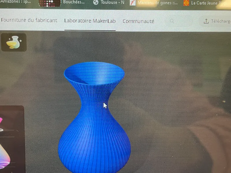 vase