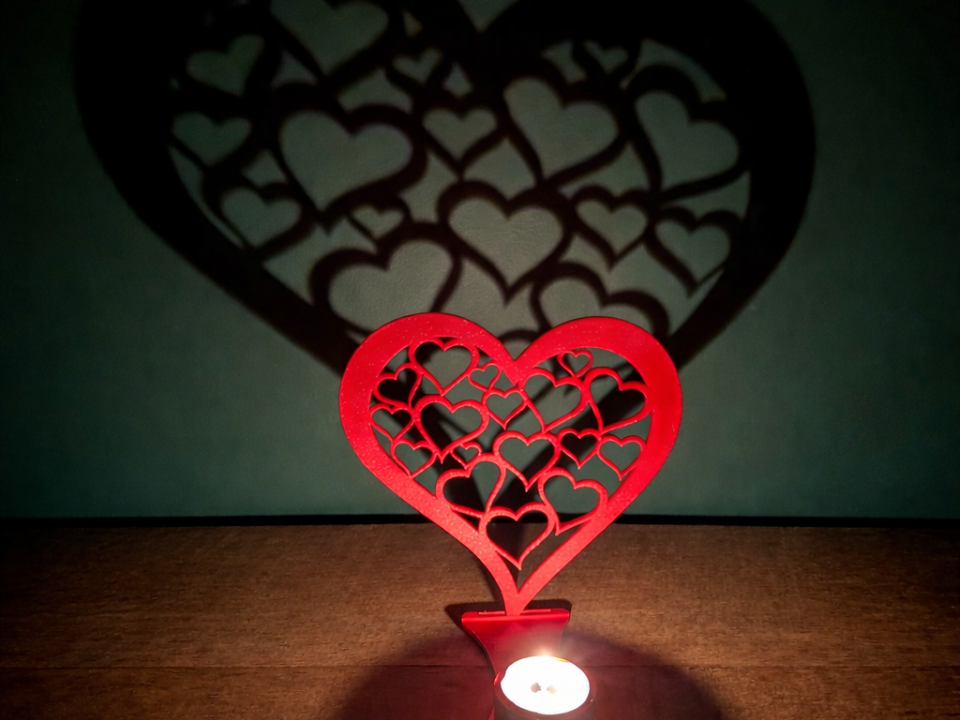 Heart of Light: Tealight Shadow Decor