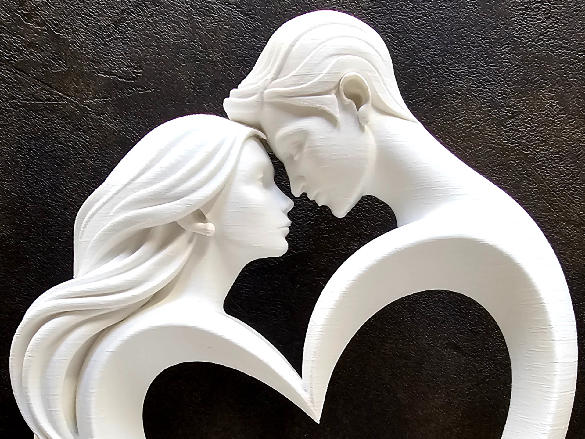 Couple Heart LED Sculpture – Valentine's Day 