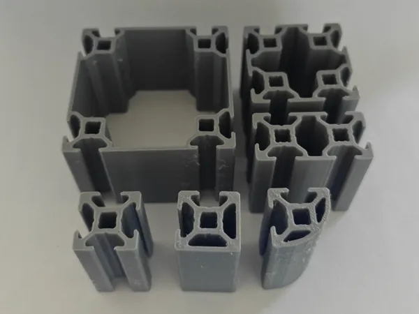 Profilés aluminium type B rainure 6 (20x20, 20x40, 40x40)