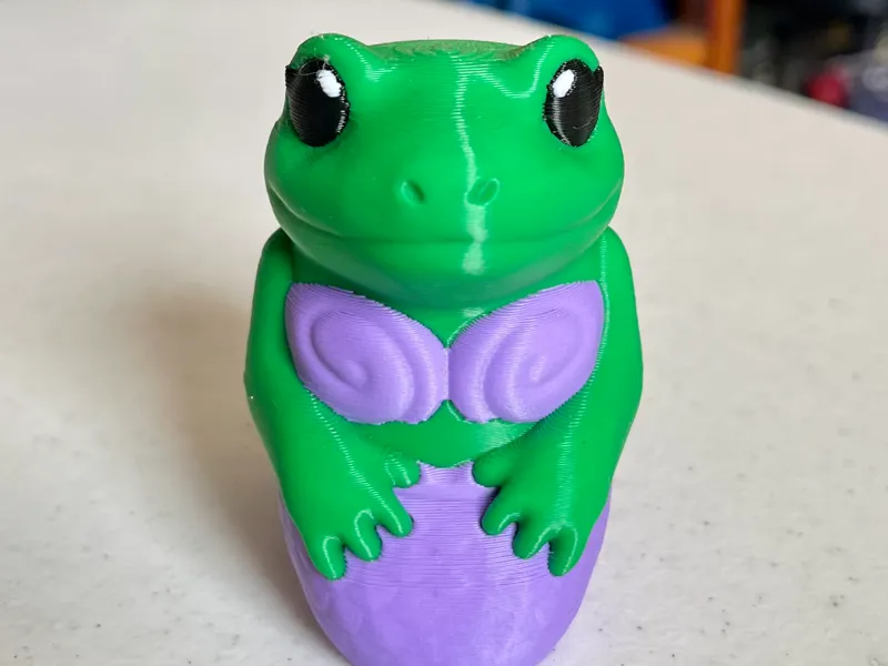 Frogs in Costume - Mermaid Figure