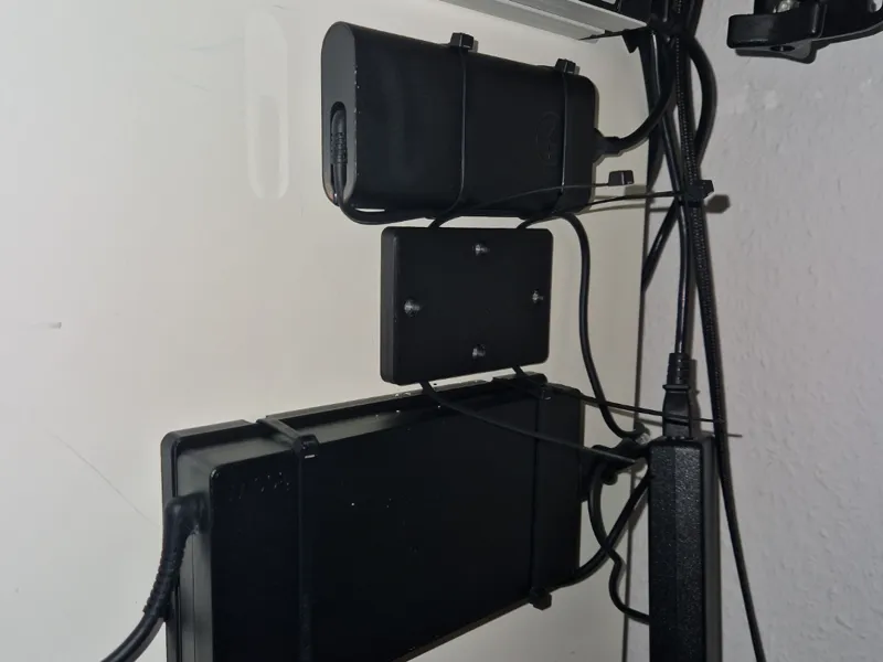 Universal Wall Mount for Velcro 15mm