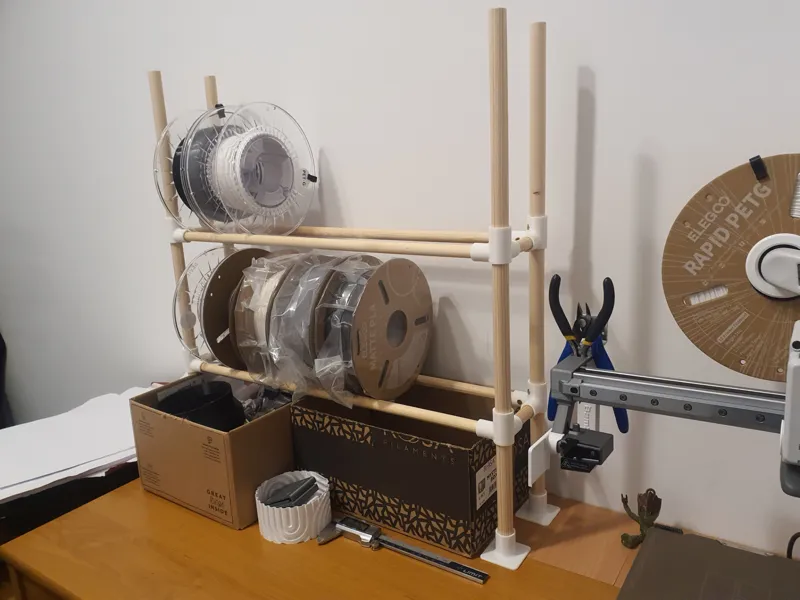 Filament stand