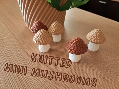 Knitted mini mushrooms