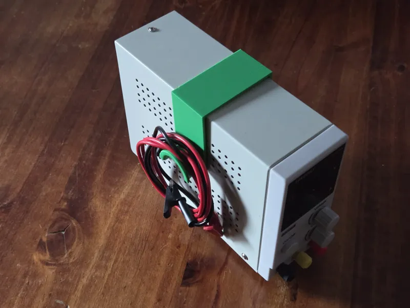 cable support for bench power supply