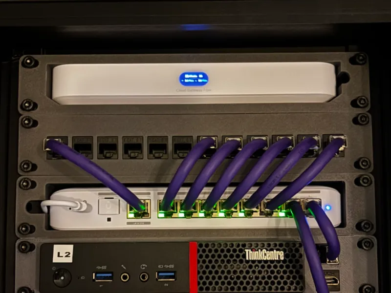 12x Keystone plate 1U 10" Rack Mount