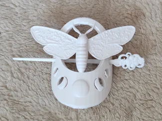 Moon phase moth clip