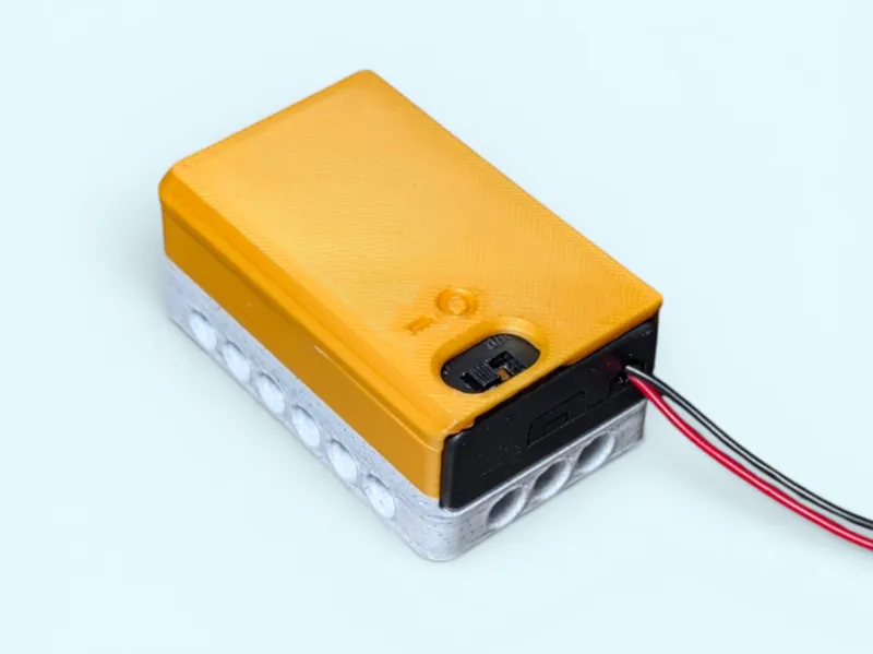 3 AAA Battery Pack Modular Brick