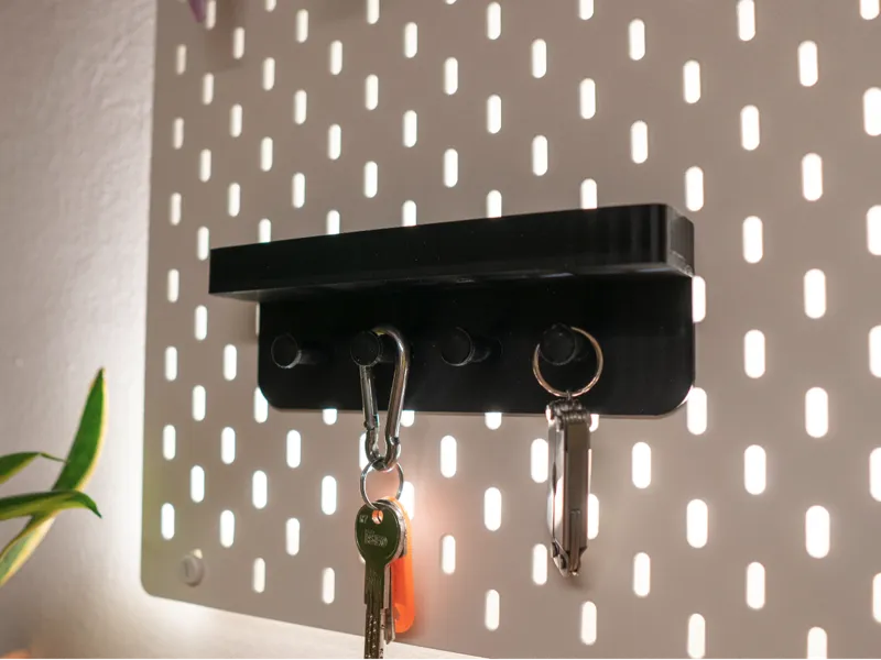 Skadis Peg Key Holder with Tray