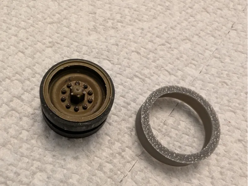 Customizable Wheel Mask for Armor Road Wheels