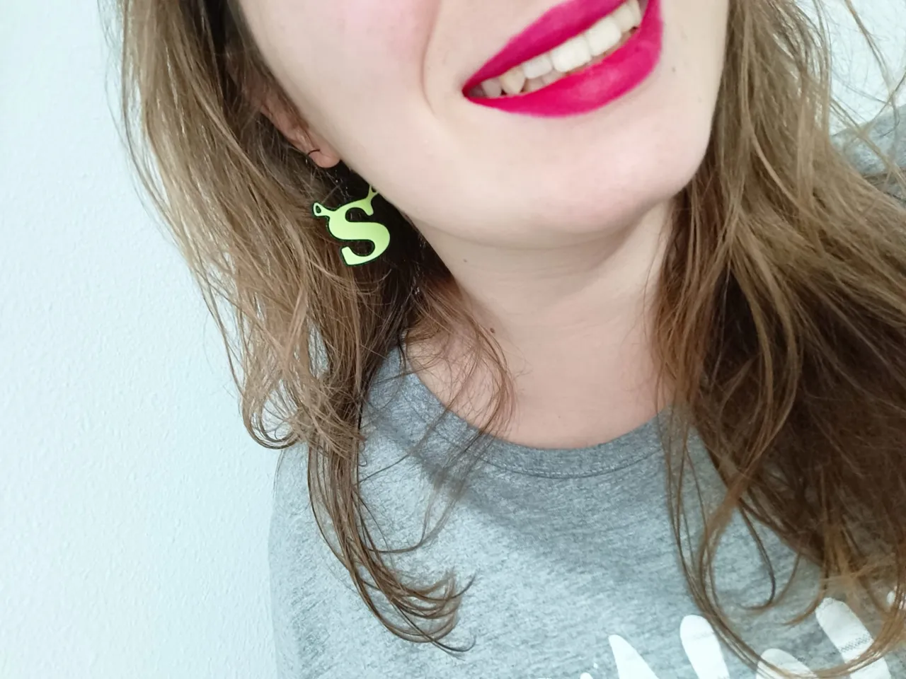 Shrek "S" Letter - Earrings view 2