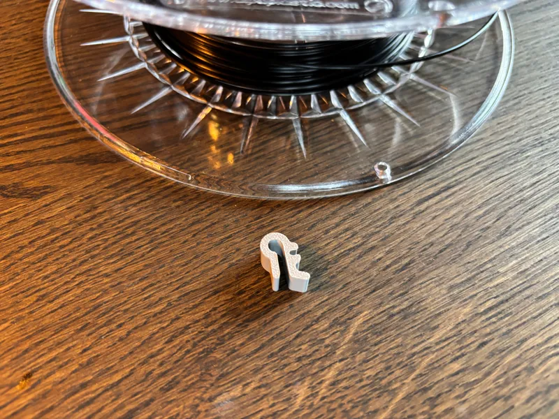 Filament clip for 3DO & Spectrum spools